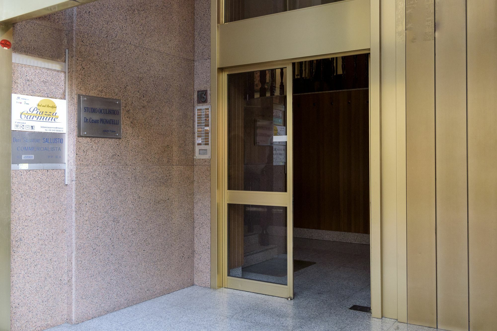 B&B Piazza Carmine Taranto Exterior foto